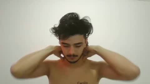 Snapshot of danielhot17 chatting on 27, 1, 2025 DANIEL online show from 27, 1, 2025