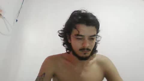 Snapshot of danielhot17 chatting on 26, 9, 2025 DANIEL online show from 26, 9, 2025