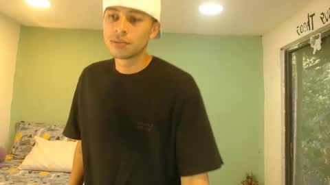 Snapshot of danielitopapii chatting on 9, 4, 2026 danielitopapii online show from 9, 4, 2026