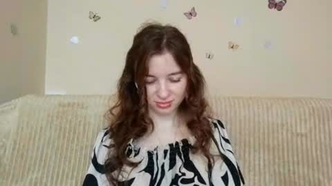 Snapshot of daniellevaulet chatting on 16, 7, 2026 Mia online show from 16, 7, 2026