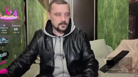 Snapshot of danielocool chatting on 9, 10, 2025 DanieloCool online show from 9, 10, 2025