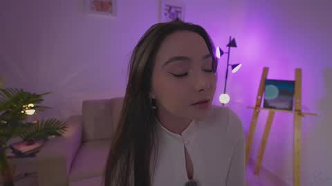 Snapshot of danii_xoxo chatting on 13, 9, 2025 online show from 13, 9, 2025