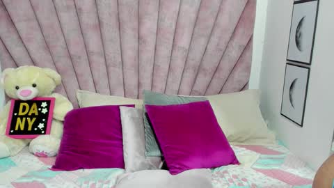 DaniiBelluci  online show from 20, 3, 2026