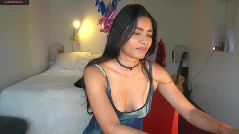 danalle .. online show from 13, 2, 2025