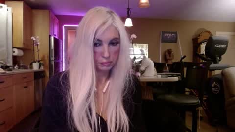 DanikaWhite69 online show from 24, 1, 2025