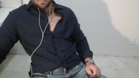 Snapshot of danioli614 chatting on 20, 11, 2025 Dani Oli online show from 20, 11, 2025