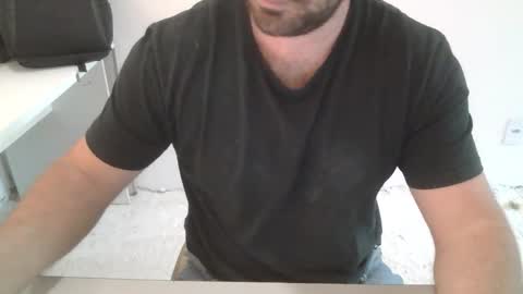 Snapshot of danioli614 chatting on 24, 11, 2025 Dani Oli online show from 24, 11, 2025