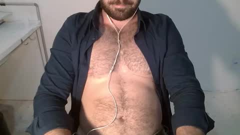 Snapshot of danioli614 chatting on 4, 12, 2025 Dani Oli online show from 4, 12, 2025