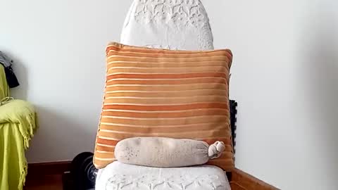 Snapshot of daniroca8 chatting on 27, 10, 2025 daniroca8 online show from 27, 10, 2025