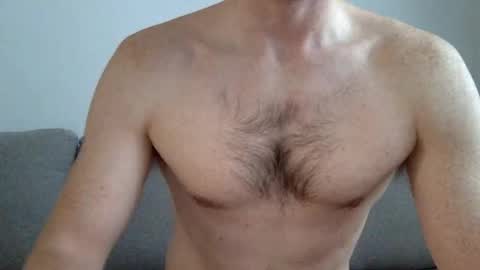 Snapshot of danishguysdicks chatting on 26, 9, 2025 Buzzy online show from 26, 9, 2025