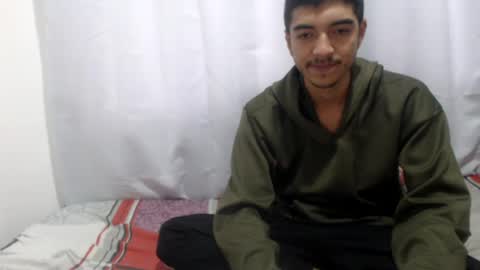 Snapshot of danivoyeur21 chatting on 24, 7, 2026 daniel segura online show from 24, 7, 2026