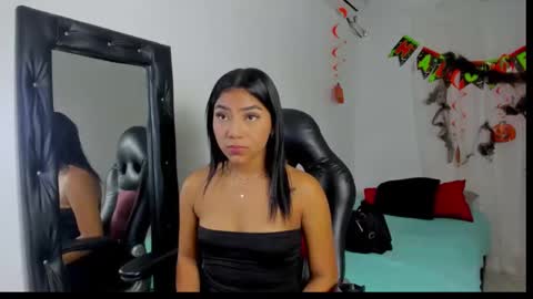 Snapshot of danka_smith chatting on 9, 10, 2025 danka_smith online show from 9, 10, 2025