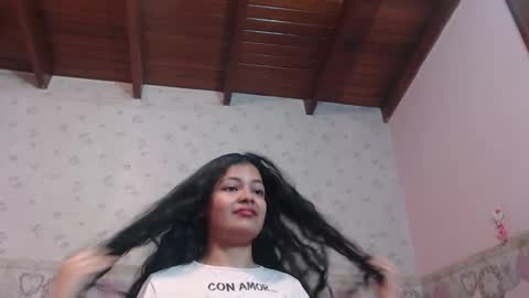 Snapshot of danna_luz1 chatting on 19, 2, 2026 Luz online show from 19, 2, 2026