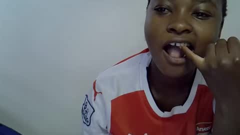 danna_miki online show from 2, 12, 2025