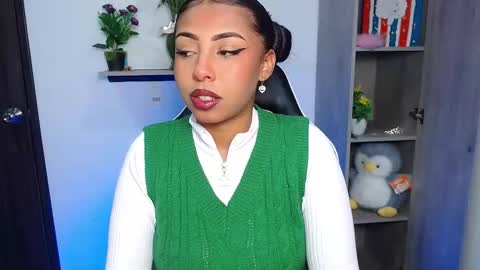 Danna online show from 24, 11, 2025