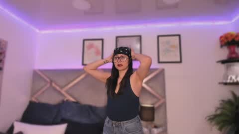danna online show from 8, 7, 2026