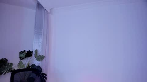 Snapshot of danna_stewart chatting on 2, 3, 2025 Paulina online show from 2, 3, 2025