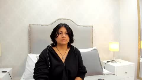 Danna Hart online show from 27, 7, 2026