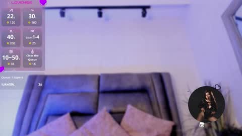 Danna online show from 5, 11, 2025