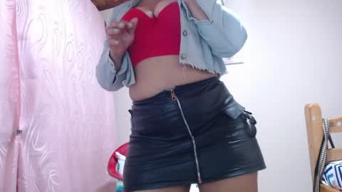 Snapshot of dannamomcerratt chatting on 25, 4, 2026 dannamomcerratt online show from 25, 4, 2026