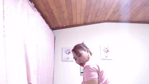 Snapshot of dannamomcerratt chatting on 27, 4, 2026 dannamomcerratt online show from 27, 4, 2026