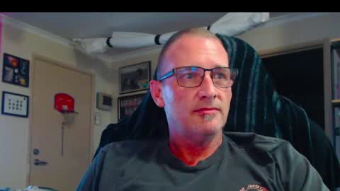 Snapshot of dannozdirekt chatting on 11, 5, 2026 dannozdirekt online show from 11, 5, 2026