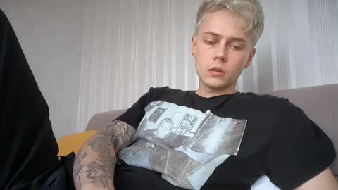 Snapshot of danny_love01 chatting on 1, 5, 2026 danny online show from 1, 5, 2026