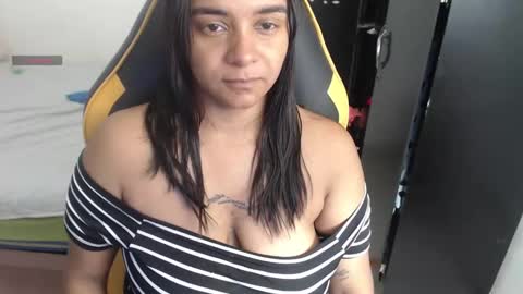 Snapshot of danny_sweettt chatting on 17, 11, 2025 danny.......... guys I have onlyfans follow me I am new I want to share with you many things I love you online show from 17, 11, 2025