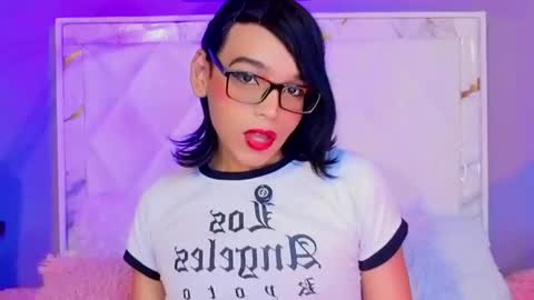 Snapshot of dannyhot__ chatting on 15, 7, 2026 Danny online show from 15, 7, 2026