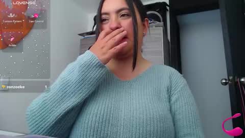 Snapshot of dannyroussette chatting on 19, 11, 2025 Follow me Control lovense free D online show from 19, 11, 2025