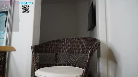 Snapshot of dannyss__18 chatting on 15, 7, 2026 ENJOY MY 5 Onlyfans online show from 15, 7, 2026