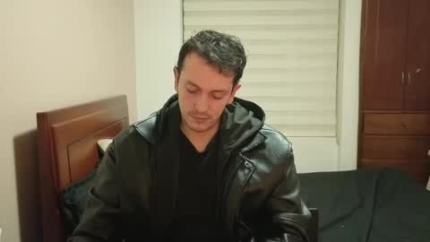 Snapshot of danruiz33 chatting on 21, 4, 2026 Dan online show from 21, 4, 2026