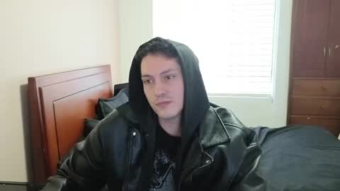 Snapshot of danruiz33 chatting on 5, 5, 2026 Dan online show from 5, 5, 2026