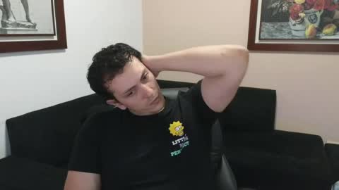 Snapshot of danruiz33 chatting on 15, 5, 2026 Dan online show from 15, 5, 2026