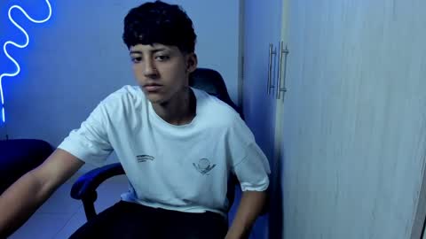 dante_martinez1 online show from 11, 4, 2026
