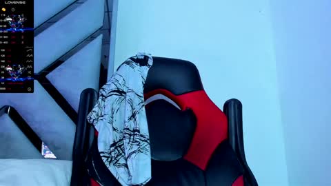 Snapshot of danterouxx chatting on 8, 1, 2025 Dante online show from 8, 1, 2025