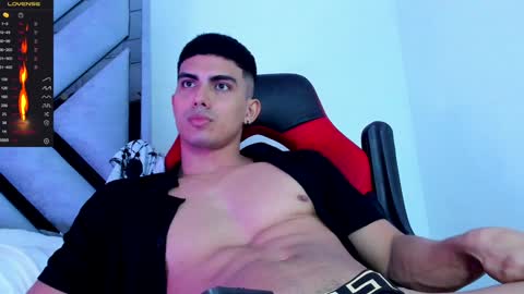 Snapshot of danterouxx chatting on 9, 1, 2025 Dante online show from 9, 1, 2025