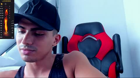 Snapshot of danterouxx chatting on 28, 1, 2025 Dante online show from 28, 1, 2025