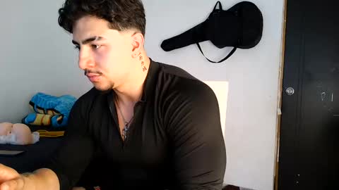 Dante Vicius online show from 18, 11, 2025