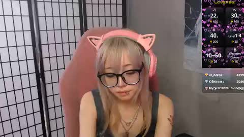 Snapshot of danyelleeyermann chatting on 15, 6, 2026 danyelleeyermann online show from 15, 6, 2026