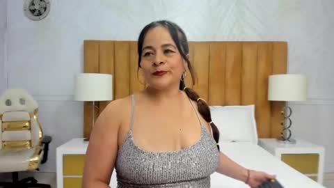 Snapshot of daphne81_ chatting on 6, 2, 2025 Daphne online show from 6, 2, 2025