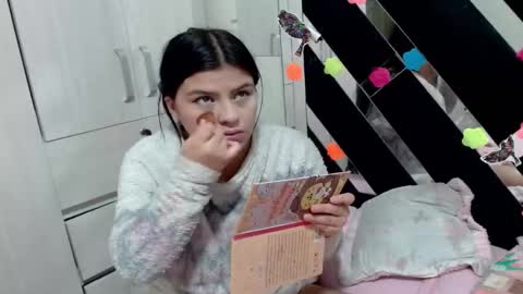 daphne877046 online show from 25, 10, 2025