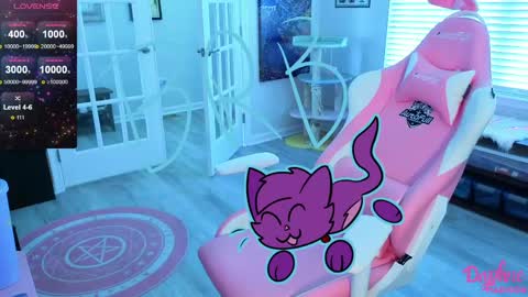 Daphne Madison online show from 6, 6, 2026