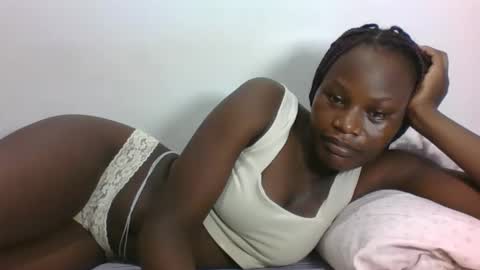 ESTHER online show from 14, 4, 2026