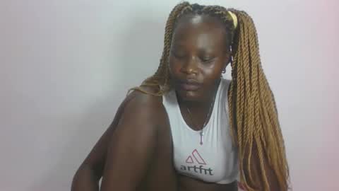 Snapshot of darberry21 chatting on 30, 5, 2026 ESTHER online show from 30, 5, 2026