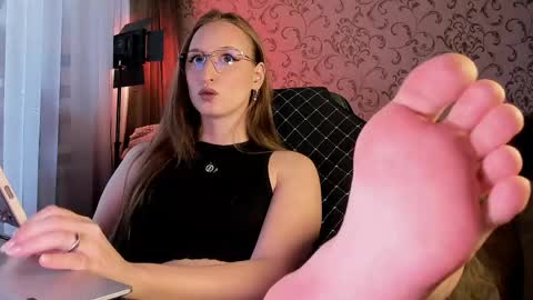 Snapshot of darcysiren chatting on 13, 5, 2026 Darcy Siren online show from 13, 5, 2026
