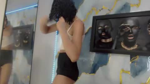 Snapshot of darianna_atehortua chatting on 23, 6, 2026 Dary online show from 23, 6, 2026