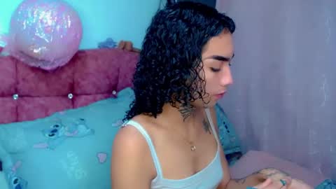 Snapshot of darianna_atehortua chatting on 8, 7, 2026 Dary online show from 8, 7, 2026