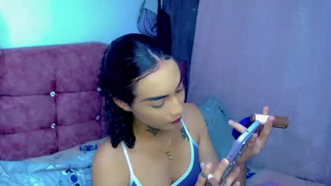 Snapshot of darianna_atehortua chatting on 18, 7, 2026 Dary online show from 18, 7, 2026