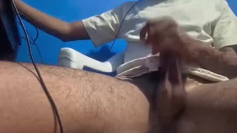 Snapshot of dariel_17 chatting on 30, 4, 2026 dariel_17 online show from 30, 4, 2026
